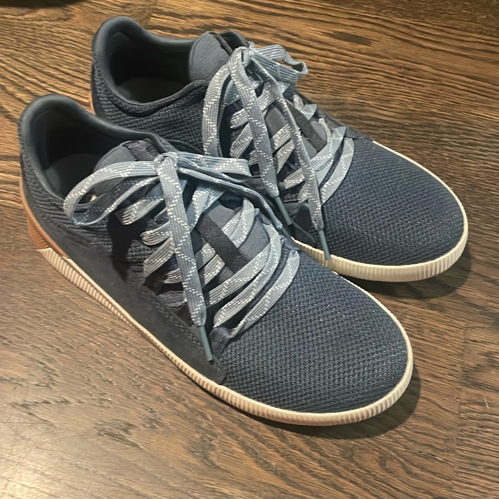 Women’s sorel blue shoes size 7